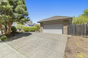 28380 SW Willow Creek Dr, Wilsonville, OR 97070 - Photo 28
