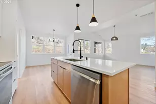 176 Wake Robin Ln, Longview, WA 98632 - Photo 8