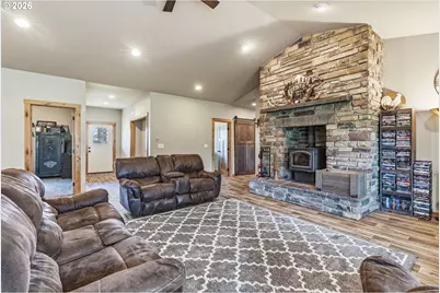 371 Toledo Vader Rd, Toledo, WA 98591 - Photo 22