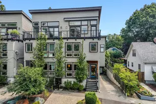 7952 SE 6th Ave, Portland, OR 97202 - Photo 2