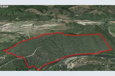 1263 Yokum Rd, Riddle, OR 97469 - Photo 8