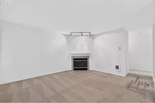 20120 Larkspur Ln, West Linn, OR 97068 - Photo 8