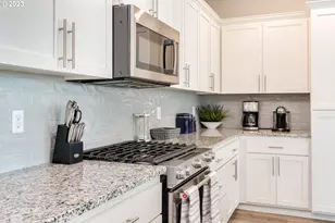 6150 N 86th Ave, Camas, WA 98607 - Photo 8