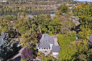 216 3rd Ave, Oregon City, OR 97045 - Photo 2