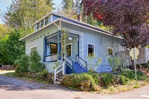 216 3rd Ave, Oregon City, OR 97045 - Photo 1