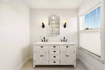 1240 Newport Ave SW, Bandon, OR 97411 - Photo 28