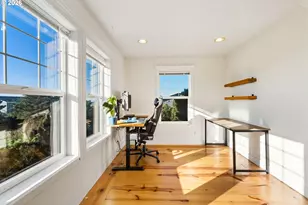 1240 Newport Ave SW, Bandon, OR 97411 - Photo 34