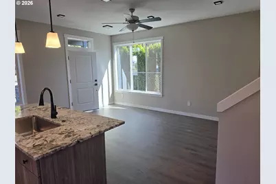 4836 SE Monroe Ave #C, Milwaukie, OR 97222 - Photo 12