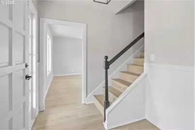 1061 NE Avery St, Newport, OR 97365 - Photo 16