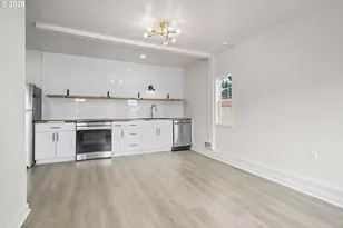 1061 NE Avery St, Newport, OR 97365 - Photo 26