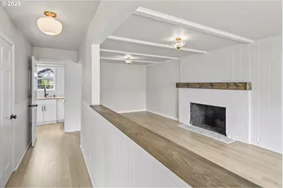 1061 NE Avery St, Newport, OR 97365 - Photo 18