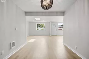 1061 NE Avery St, Newport, OR 97365 - Photo 42