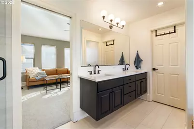 17453 SW 135th Pl, King City, OR 97224 - Photo 32