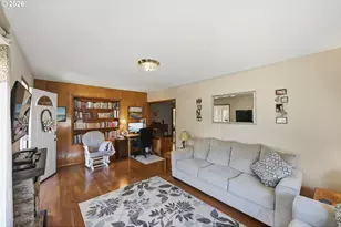93748 Bay Park Ln, Coos Bay, OR 97420 - Photo 2