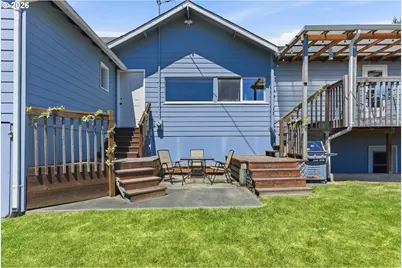 93748 Bay Park Ln, Coos Bay, OR 97420 - Photo 36