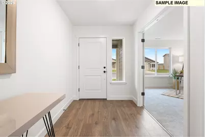 913 E Maple Brook Ave, Hermiston, OR 97838 - Photo 2
