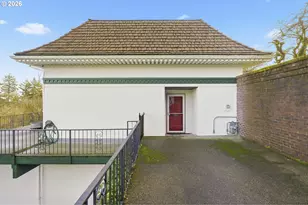 3611 SW Humphrey Blvd, Portland, OR 97221 - Photo 8