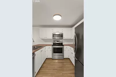 17602 NW Springville Rd #C-7, Portland, OR 97229 - Photo 10