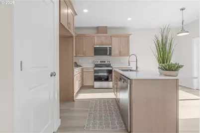 195 W 8th St, Lafayette, OR 97127 - Photo 12