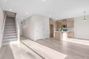 195 W 8th St, Lafayette, OR 97127 - Photo 8