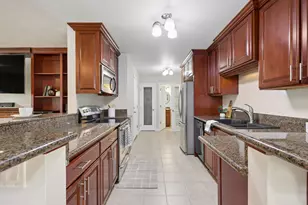 16922 SE Taylor St, Portland, OR 97233 - Photo 18