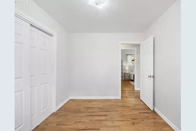 16922 SE Taylor St, Portland, OR 97233 - Photo 32