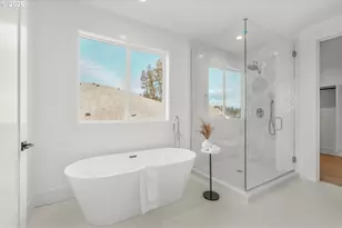 141 SE 24th Ave, La Center, WA 98629 - Photo 34