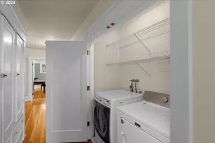 2559 NW Marshall St, Portland, OR 97210 - Photo 30