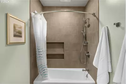 2559 NW Marshall St, Portland, OR 97210 - Photo 28