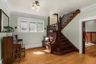 2559 NW Marshall St, Portland, OR 97210 - Photo 4