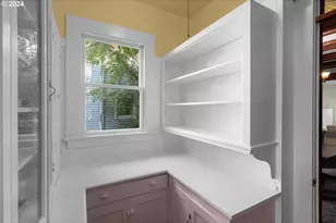 2559 NW Marshall St, Portland, OR 97210 - Photo 14