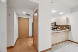 300 W 8th St, Vancouver, WA 98660 - Photo 8