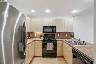 300 W 8th St, Vancouver, WA 98660 - Photo 6