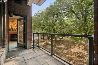 300 W 8th St #206, Vancouver, WA 98660 - Photo 14