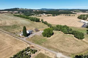 7131 NE Hwy 240, Yamhill, OR 97148 - Photo 4