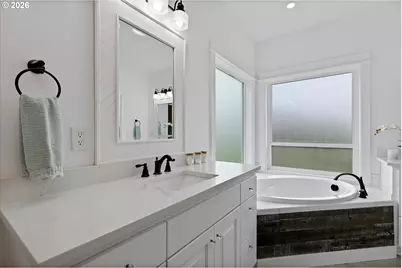 29315 NE Putnam Rd, Newberg, OR 97132 - Photo 30