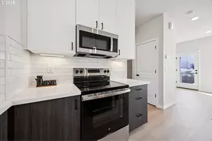 1729 SE Clatsop St, Portland, OR 97202 - Photo 6