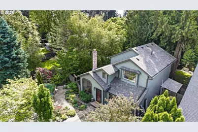 8250 SW Colony Creek Ct, Portland, OR 97224 - Photo 32