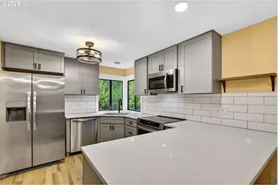 8250 SW Colony Creek Ct, Portland, OR 97224 - Photo 16