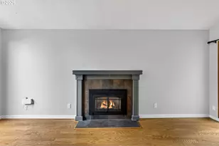 8250 SW Colony Creek Ct, Portland, OR 97224 - Photo 8