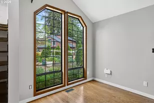 8250 SW Colony Creek Ct, Portland, OR 97224 - Photo 10