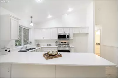 148 Cedar Falls Dr, Kelso, WA 98626 - Photo 12