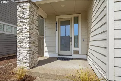 5727 SE 79th Ave, Hillsboro, OR 97123 - Photo 2