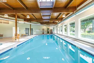 125 N Hayden Bay Dr, Portland, OR 97217 - Photo 34