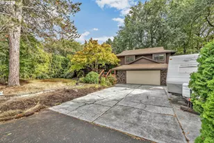 1910 SE Creighton Ave, Milwaukie, OR 97267 - Photo 2