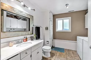 1910 SE Creighton Ave, Milwaukie, OR 97267 - Photo 28
