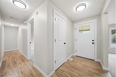 8710 NE 29th Ave, Vancouver, WA 98665 - Photo 4