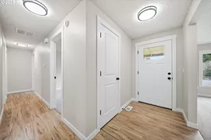 8710 NE 29th Ave, Vancouver, WA 98665 - Photo 4