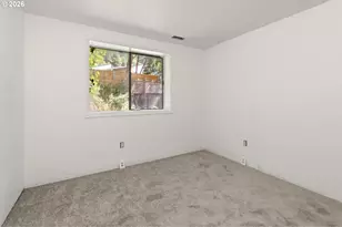 10240 SW 59th Pl, Portland, OR 97219 - Photo 32