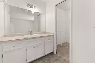 10240 SW 59th Pl, Portland, OR 97219 - Photo 20